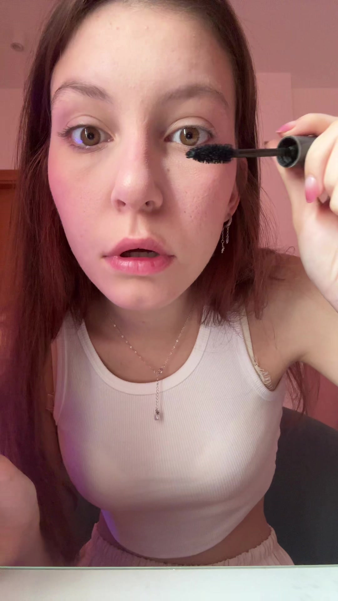 Mascara Application Leads to Confusion
